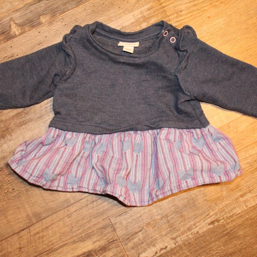 Long sleeve infant shirt 6-9 months
